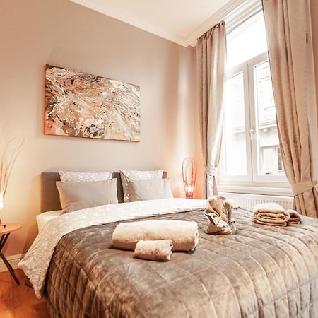 Luxury Suites Palace By Rikas Hotels Antwerp Luaran gambar