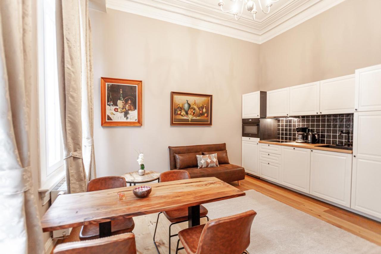 Luxury Suites Palace By Rikas Hotels Antwerp Luaran gambar
